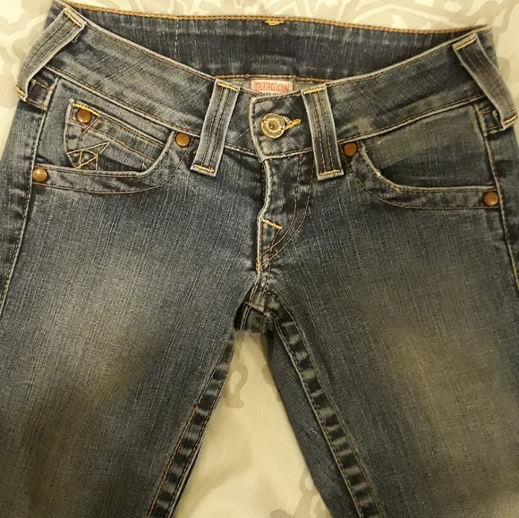 Jeans - Picture 3 of 6